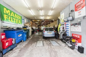 car servicing garages